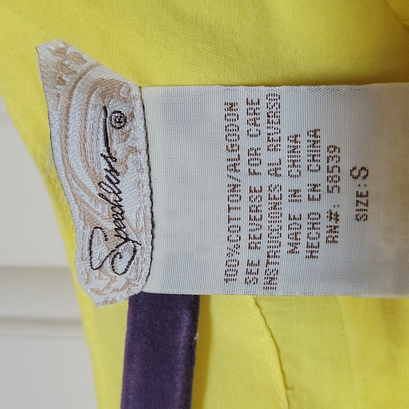 Yellow Eyelet Trim Top - S - Picture 8 of 9